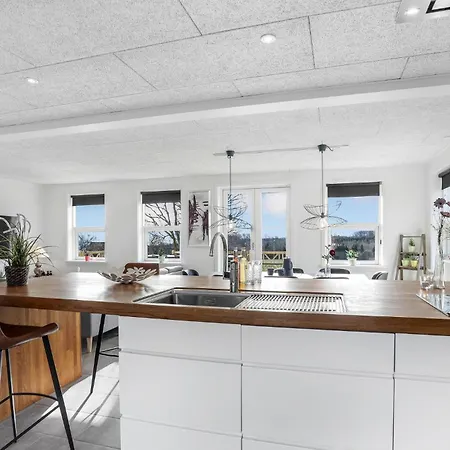 In With Kitchen *
