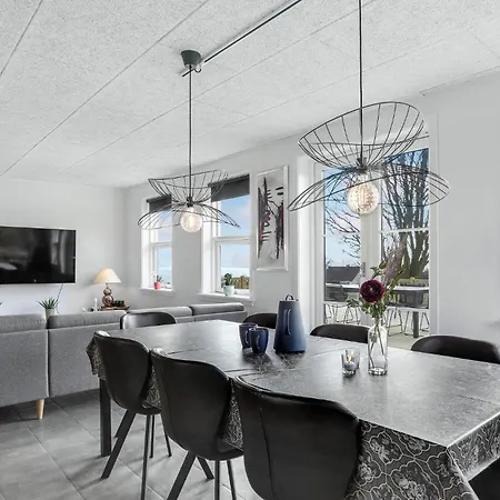 In With Kitchen בית נופש אלינגה